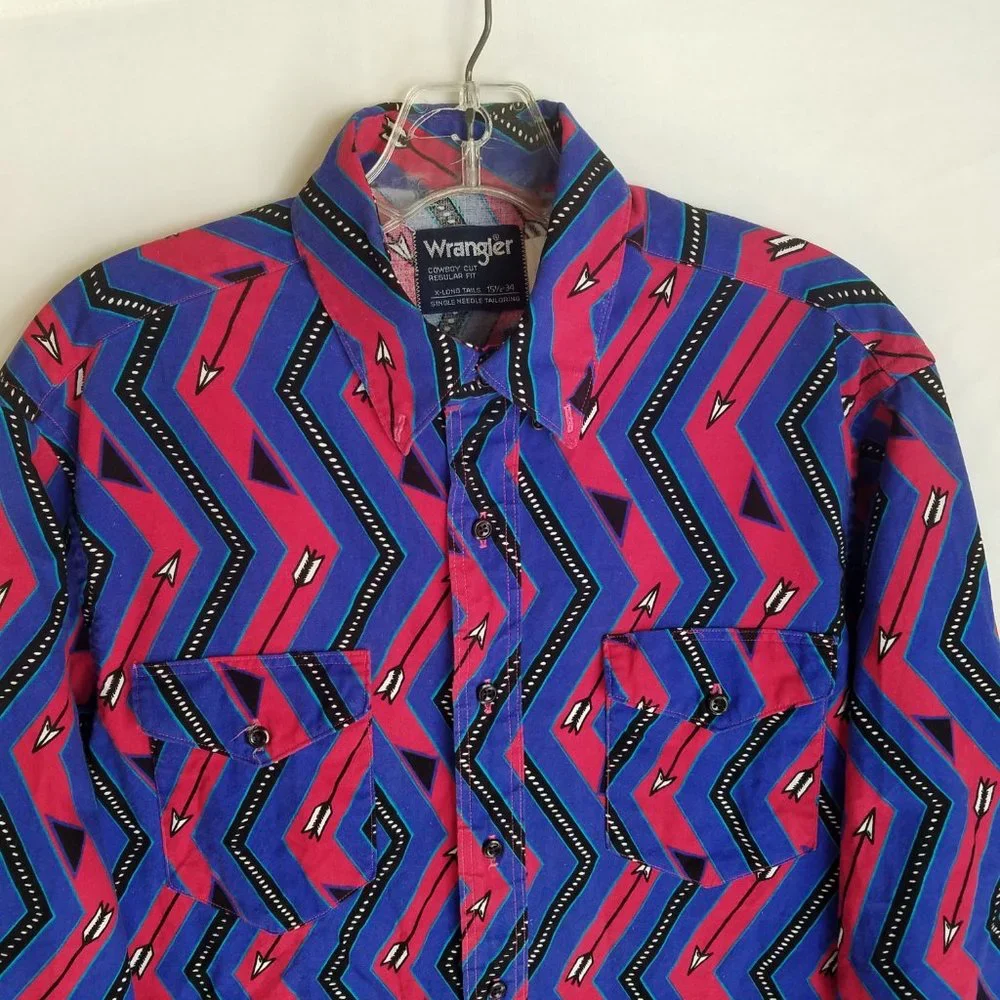 Vintage Wrangler Cowboy Cut Long Tails Aztec Arrows Westesrn Shirt Size 15.5 -34